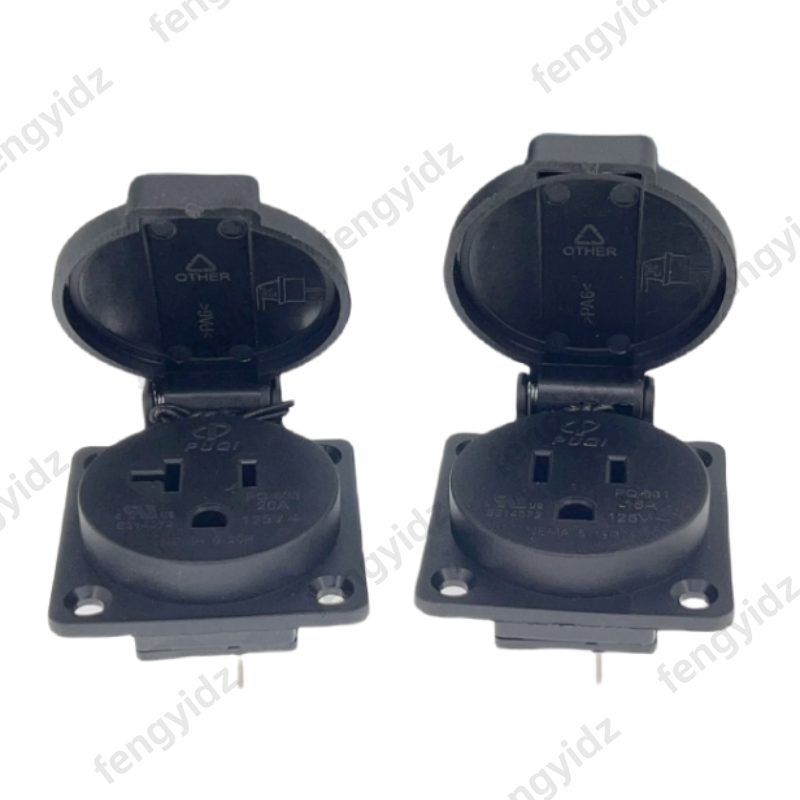黒 125V 15A 20A IP44 CE アメリカ日本多 - Outdoor Power Receptacle のレビューと価格