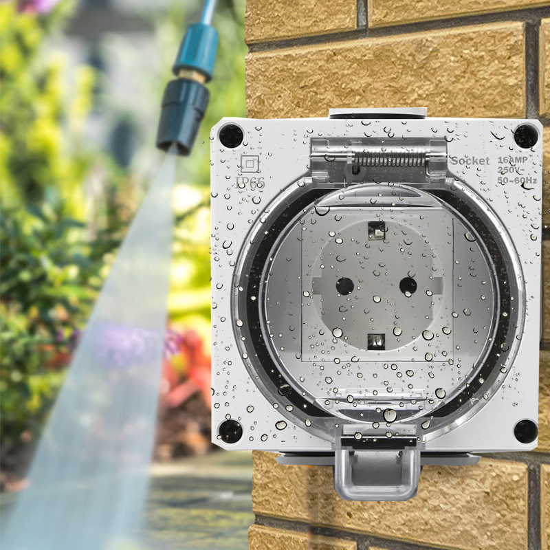 IP66防水電源コンセント 屋外耐候性 埋め込み型壁コンセン - Outdoor Power Receptacle のレビューと価格
