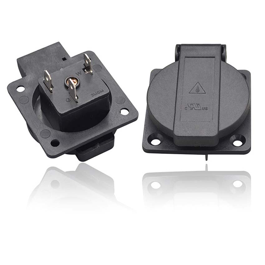 黒 125V 15A 20A IP44 CE アメリカ日本多 - Outdoor Power Receptacle のレビューと価格