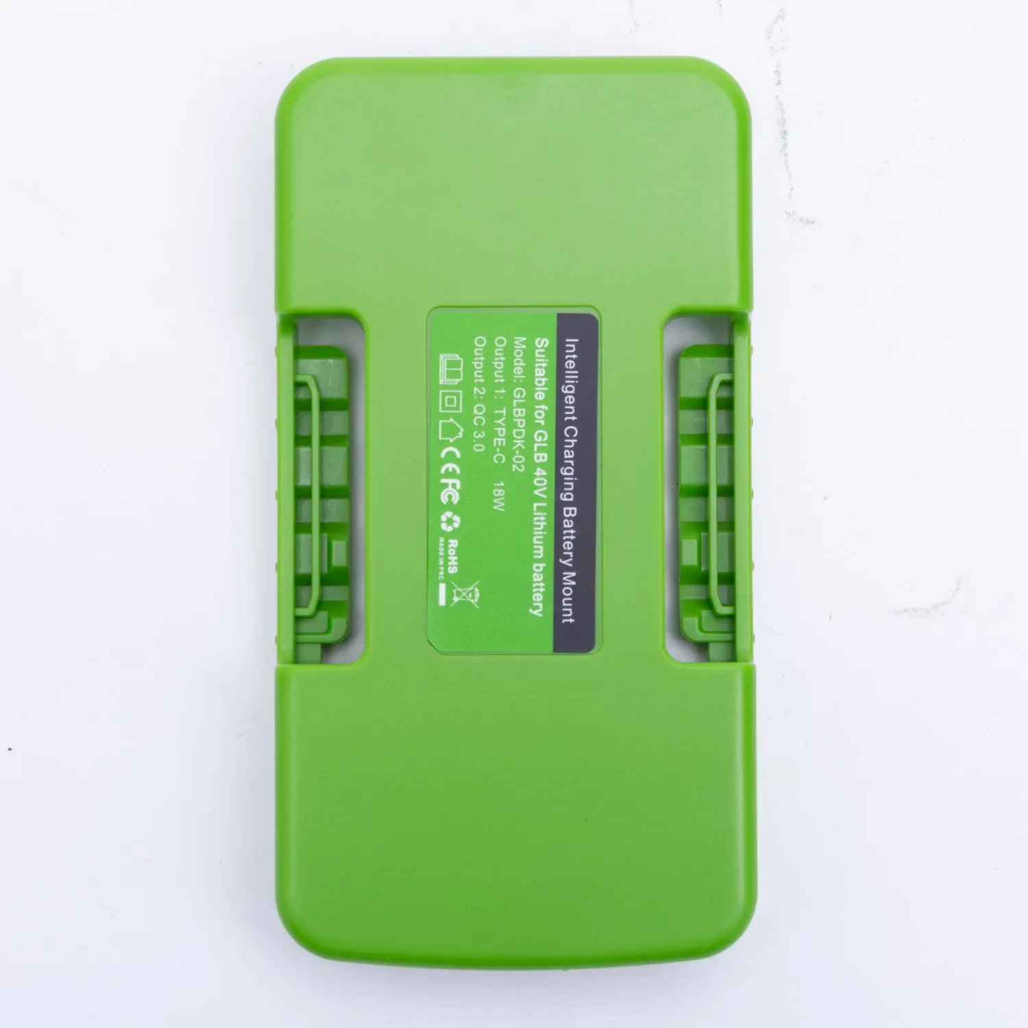 GREENWORKS 40V G-max リチウムイオンバッ - Outdoor Usb Power Adapter のレビューと価格